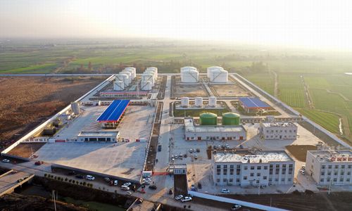 中化二建承建的國內(nèi)成品油銷售行業(yè)最先進湖北荊州油庫投油成功